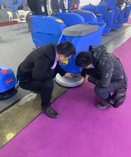 广州小型电动洗地机是否适合用于环卫保洁